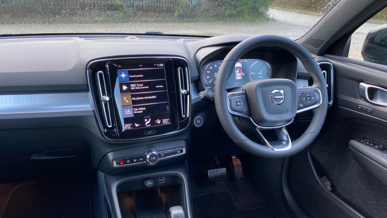 Volvo Xc40 1.5 T4 Recharge PHEV Plus Dark 5dr Auto Estate